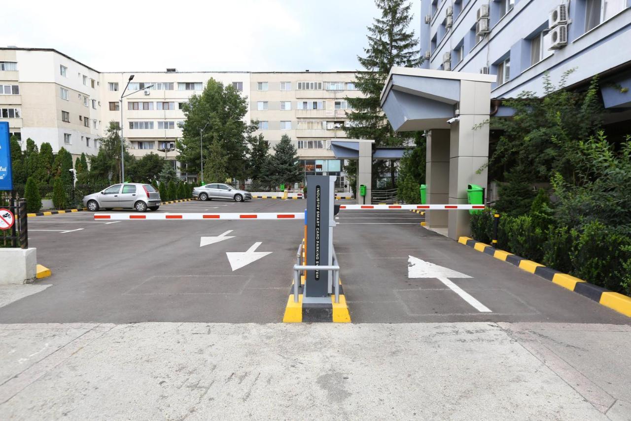 Hotel Moldova Birlad Exterior photo